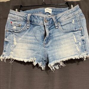 Stylish Blue Distressed Denim Shorts